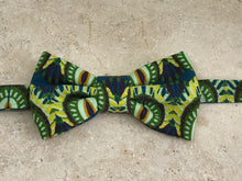 Charger l'image dans la galerie, Nœud papillon vert plume de paon