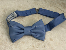 Charger l'image dans la galerie, Nœud papillon petites fleurs bleu