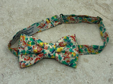 Charger l'image dans la galerie, Nœud papillon en liberty de Londres