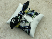 Charger l'image dans la galerie, Bracelet foulard bleu