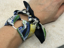 Charger l'image dans la galerie, Bracelet foulard bleu