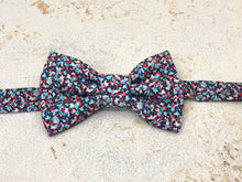 Charger l'image dans la galerie, Nœud papillon en liberty de Londres