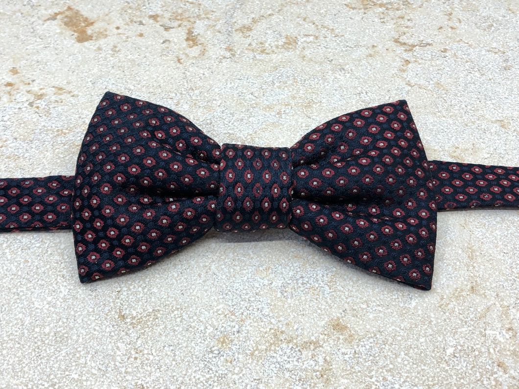 Nœud papillon en soie marine pois rouges et blancs